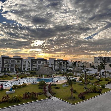Hermoso Apartamento Con Club De Playa Acapulco Esterno foto