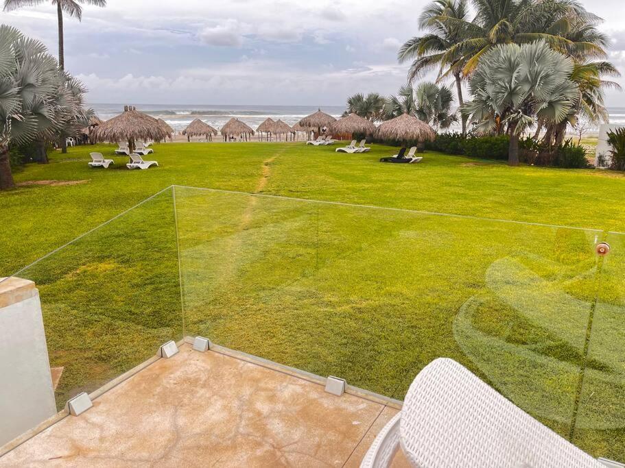 Hermoso Apartamento Con Club De Playa Acapulco Esterno foto