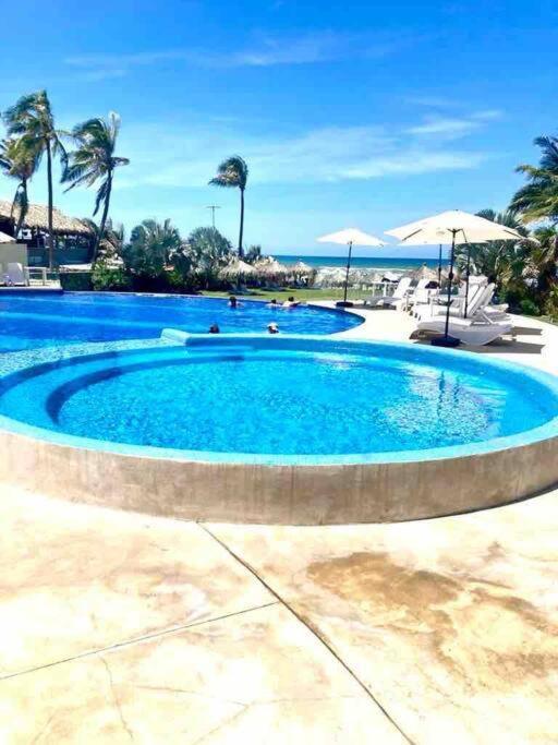 Hermoso Apartamento Con Club De Playa Acapulco Esterno foto